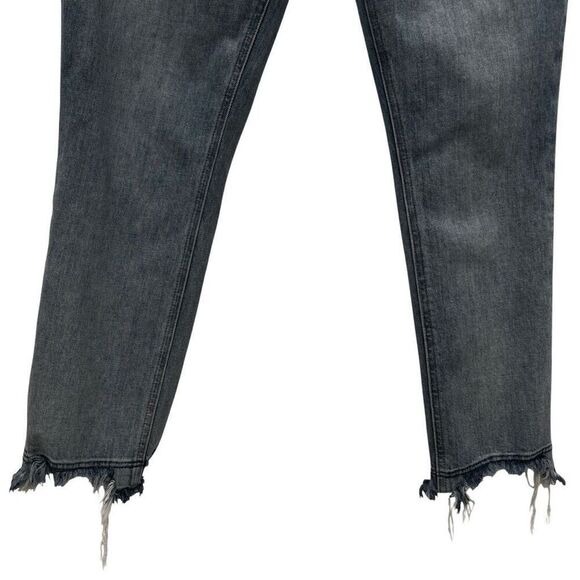 Paige Sarah Slim Distressed Straight Leg Jeans Light Wash Size 32 - Picture 5 of 10
